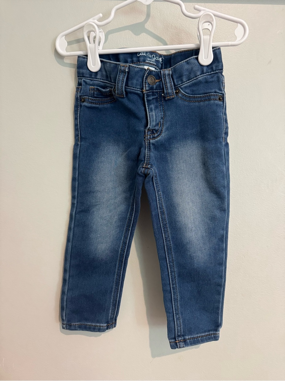 2T Cat & Jack Girls Blue Denim Jeans - Classic Wash